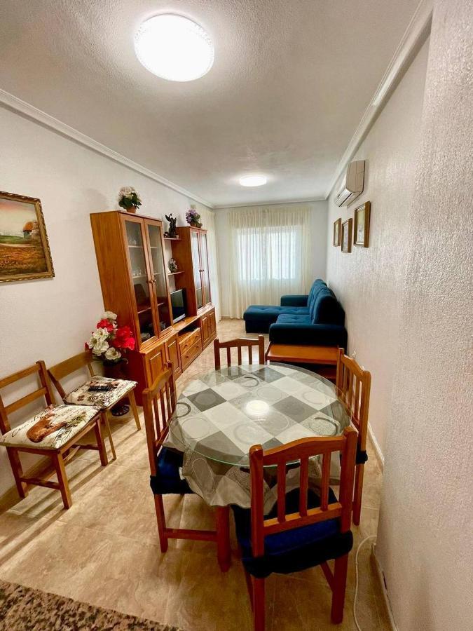 El Terremoto Apartment Torrevieja Exteriör bild