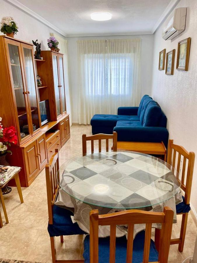 El Terremoto Apartment Torrevieja Exteriör bild